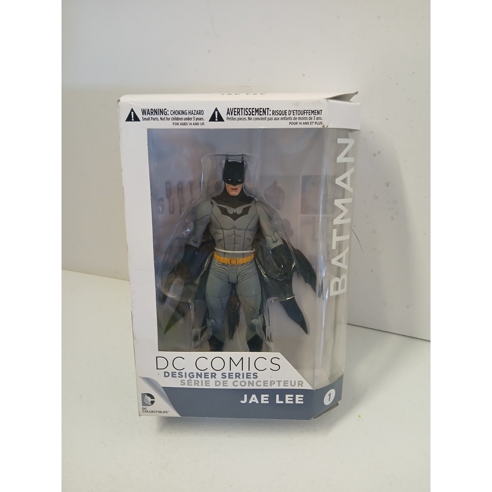 DC Collectibles DESIGNER SERIES JAE LEE BATMAN #1 Action Figure